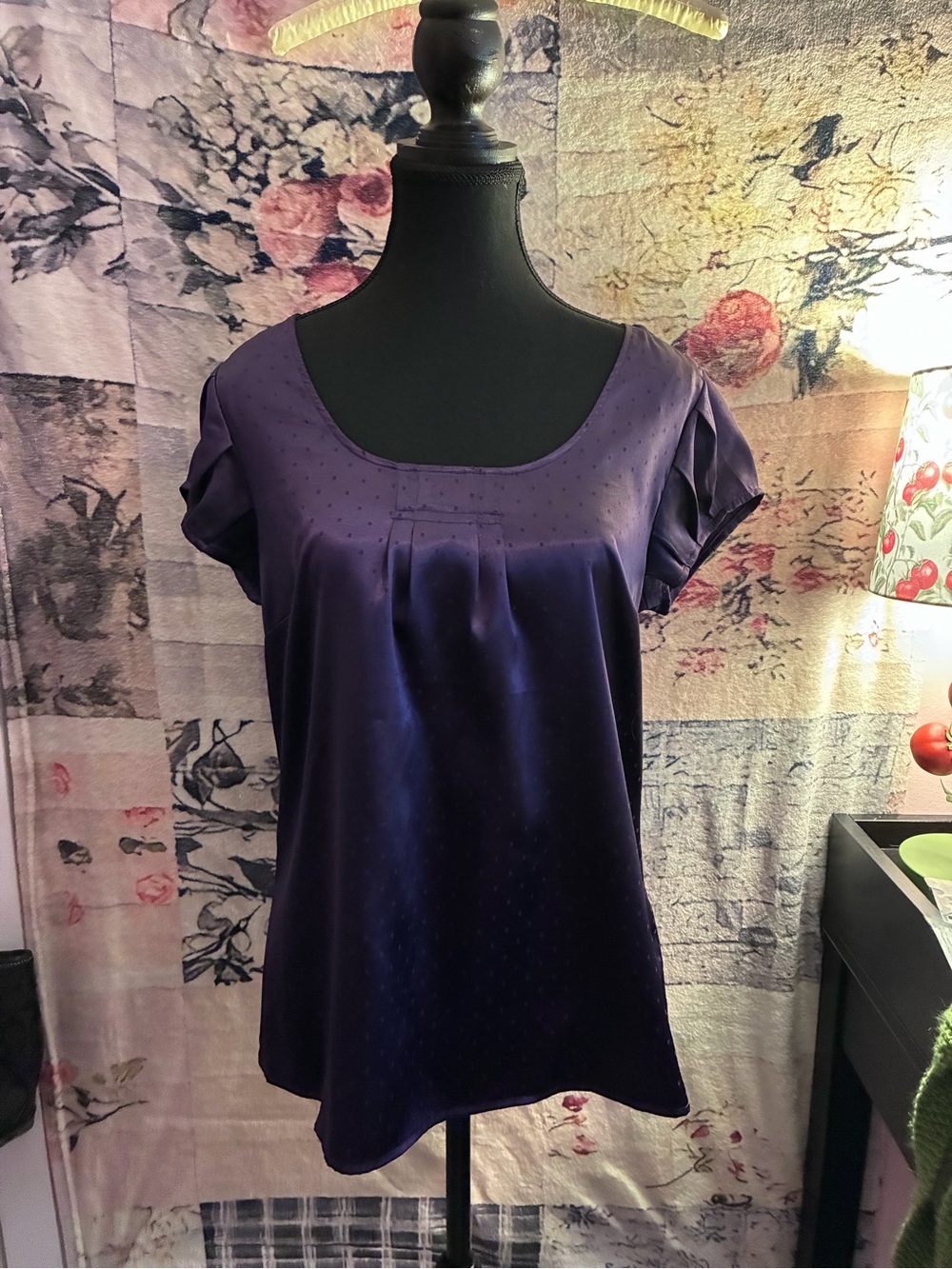 Women's Purple Scoop Neck Satin Top